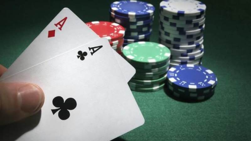 斗地主叫牌逻辑技巧解析:从手牌结构到叫分决策的完整思路